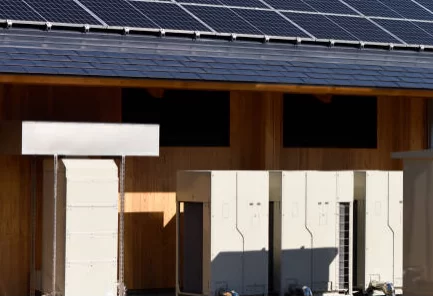 Benefits of a Solar Battery Cabinets